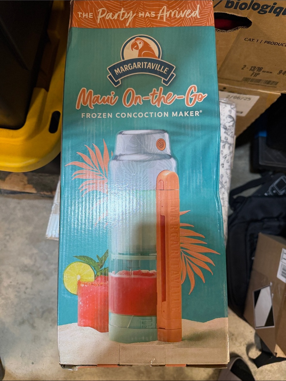 Margaritaville Maui On-the-Go Frozen Concoction Maker — Teal with Coral